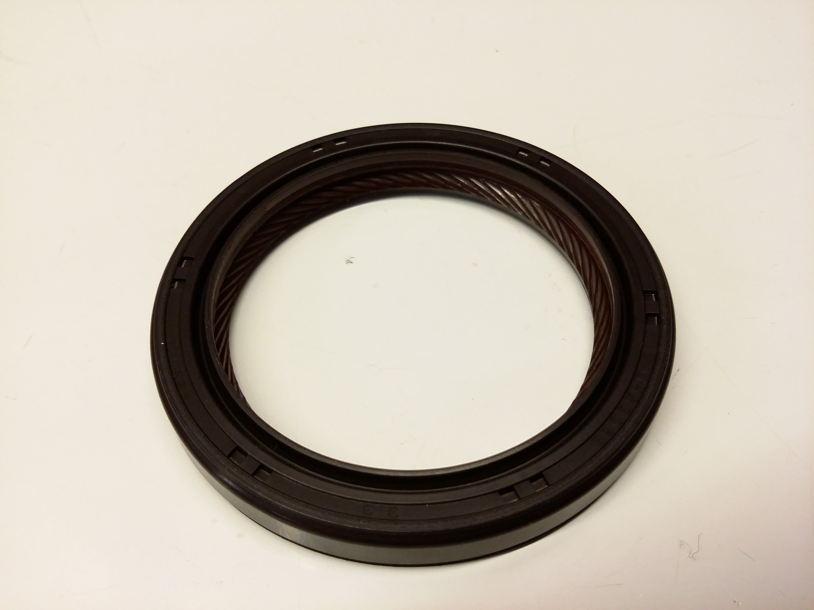 A Engine Crankshaft Seal Ven Genuine Lexus Part